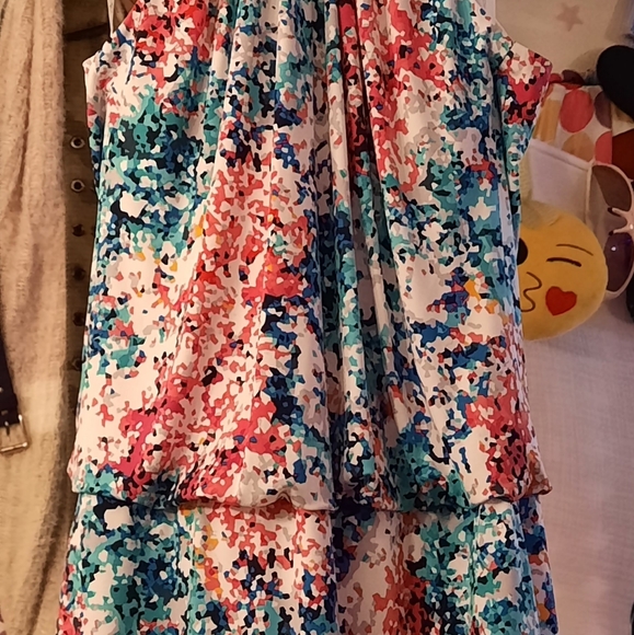 Clothes - Picture 2 of 5